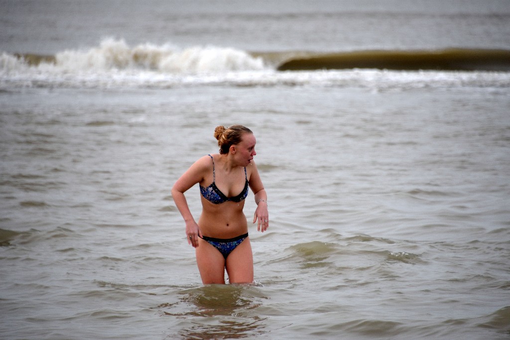 ../Images/Nieuwjaarsduik Nederzandt 2016 117.jpg